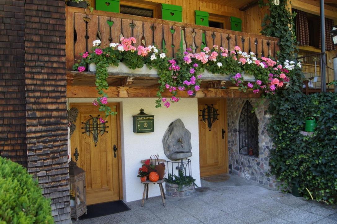 Apartamento Haus Aelpele Klösterle Exterior foto