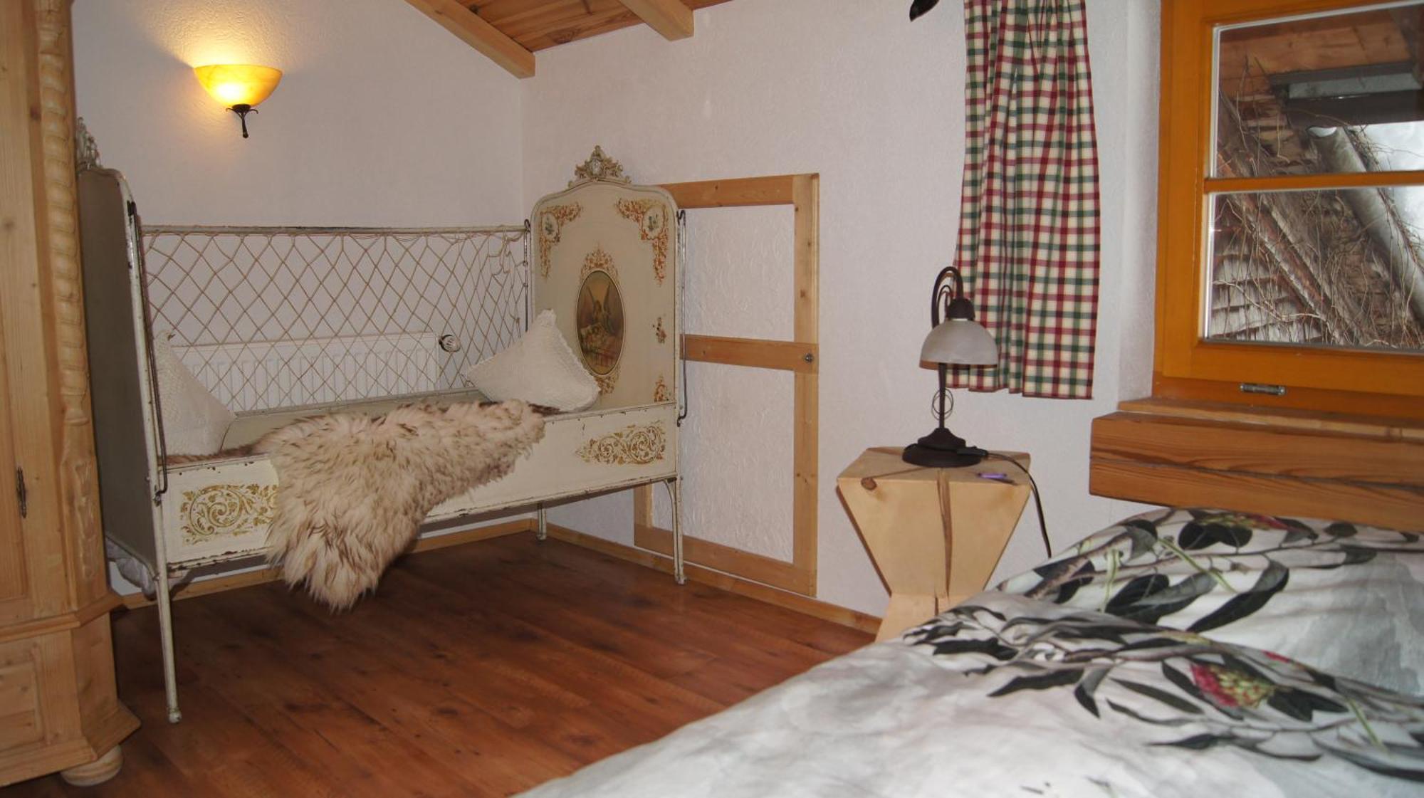 Apartamento Haus Aelpele Klösterle Habitación foto